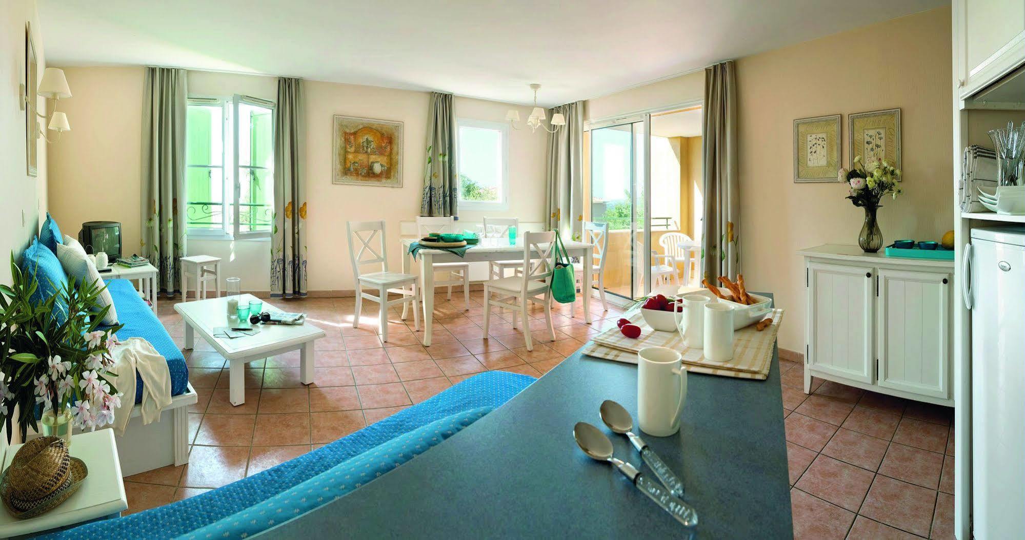 P&V Residence Le Hameau Des Issambrr แซ็งต์-แมกซีม ภายนอก รูปภาพ